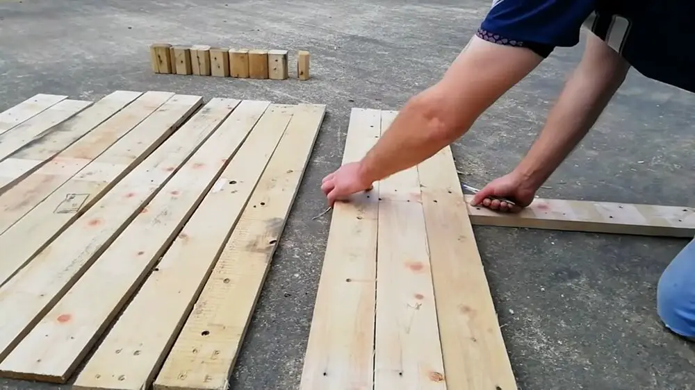Lay Out and Mark Planks