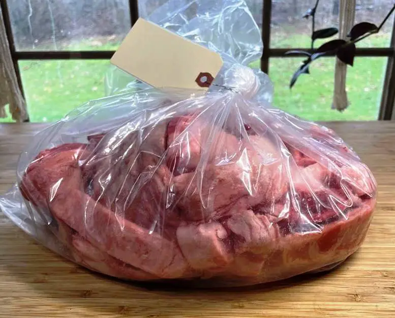 CUTS OF BEEF IN BAG