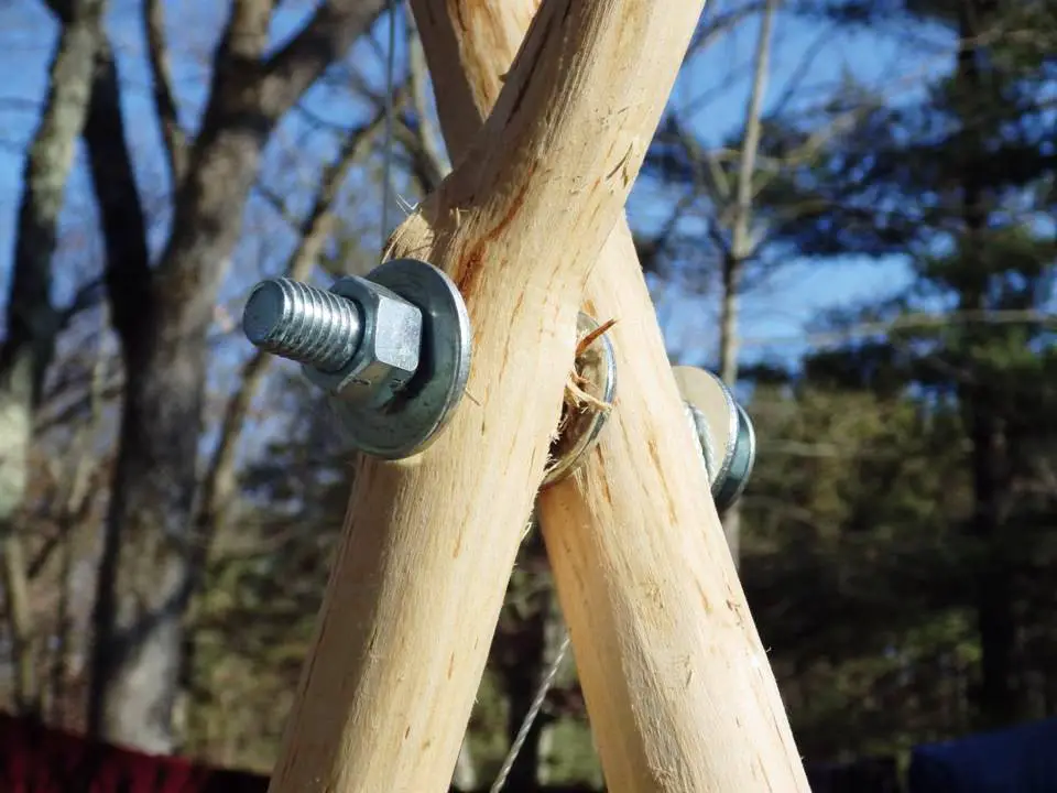 diy bolt rack detail