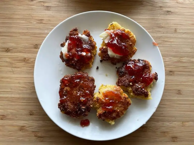 How to Make Pioneer Corn Dodgers