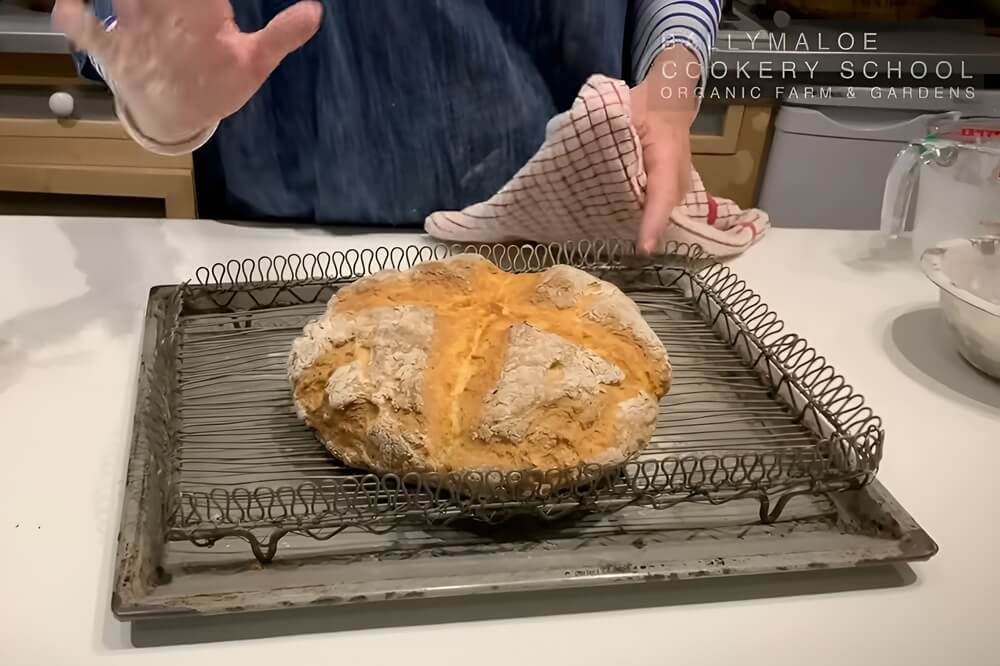 Baking Soda on Wire Wrack