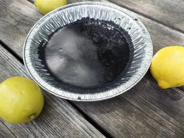 Charcoal Getting Actified With Lemon Juice