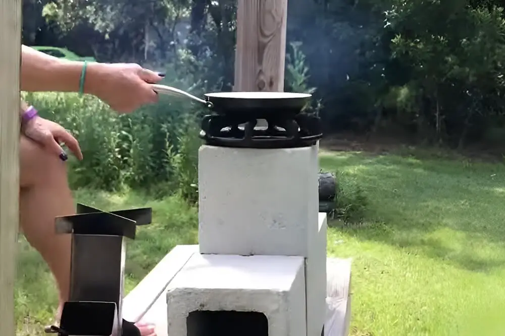 Cooking on Banshee Stove