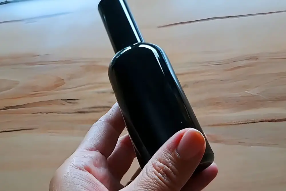 DIY Vanilla Mosquito Repellent Step 1