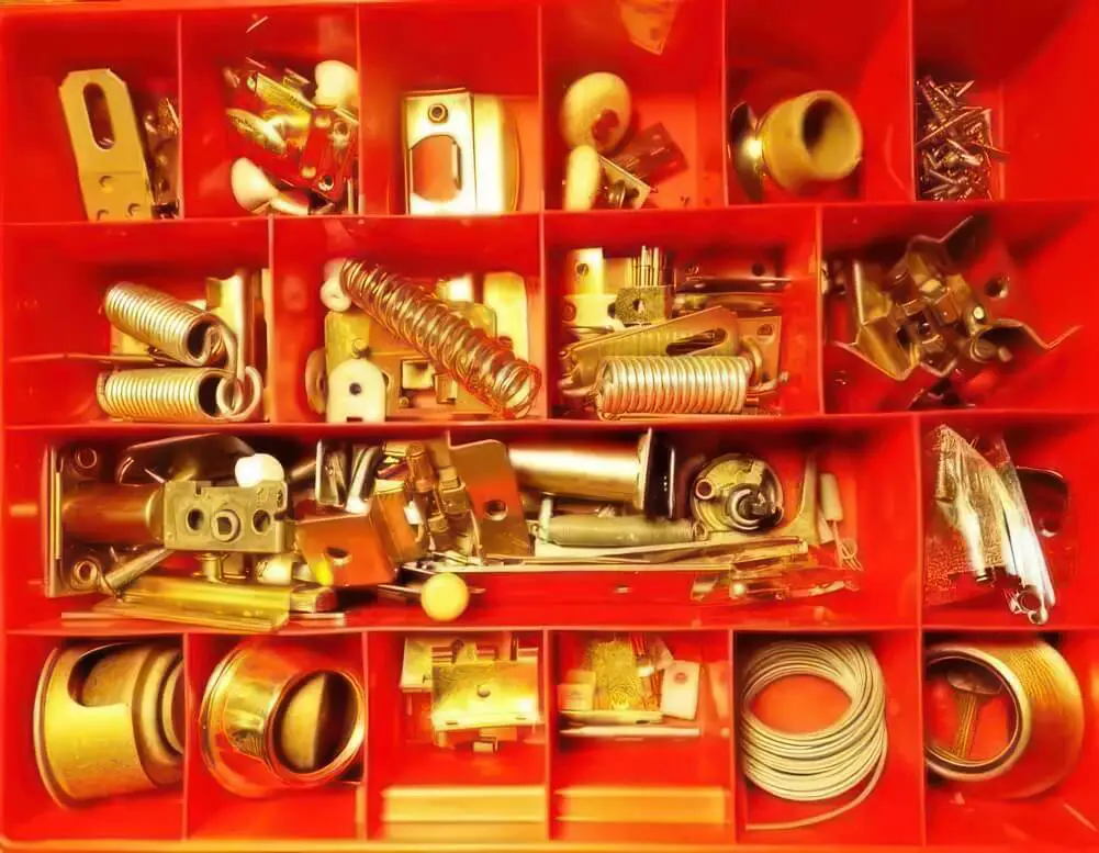 Hinges, Screws, Doorknobs
