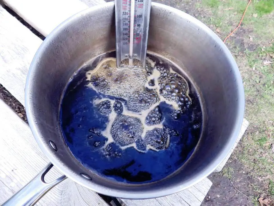 Maple Sap Boiling to Syrup