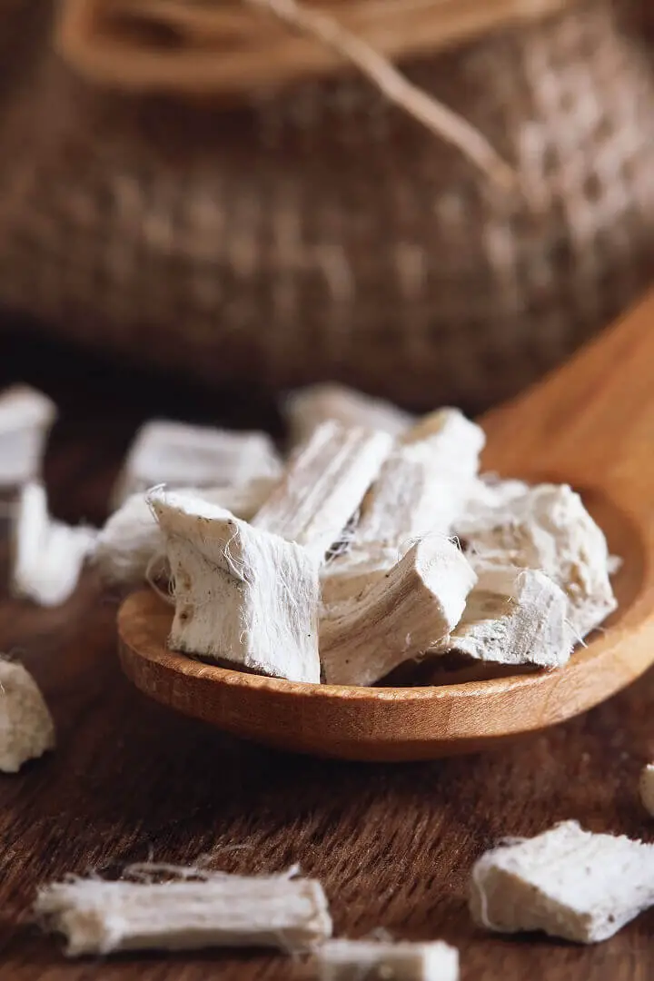 17 Sore Throat Remedies in Your Kitchen