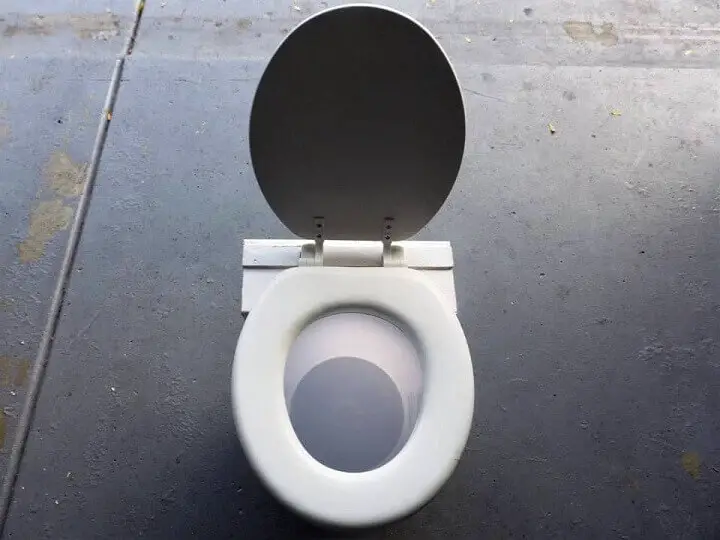 Outbuilding Toilet Assembly