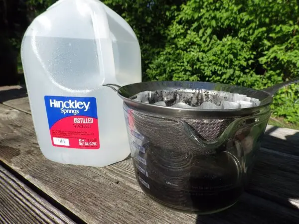 Rinsing the Activated Charcoal with Distilled Water